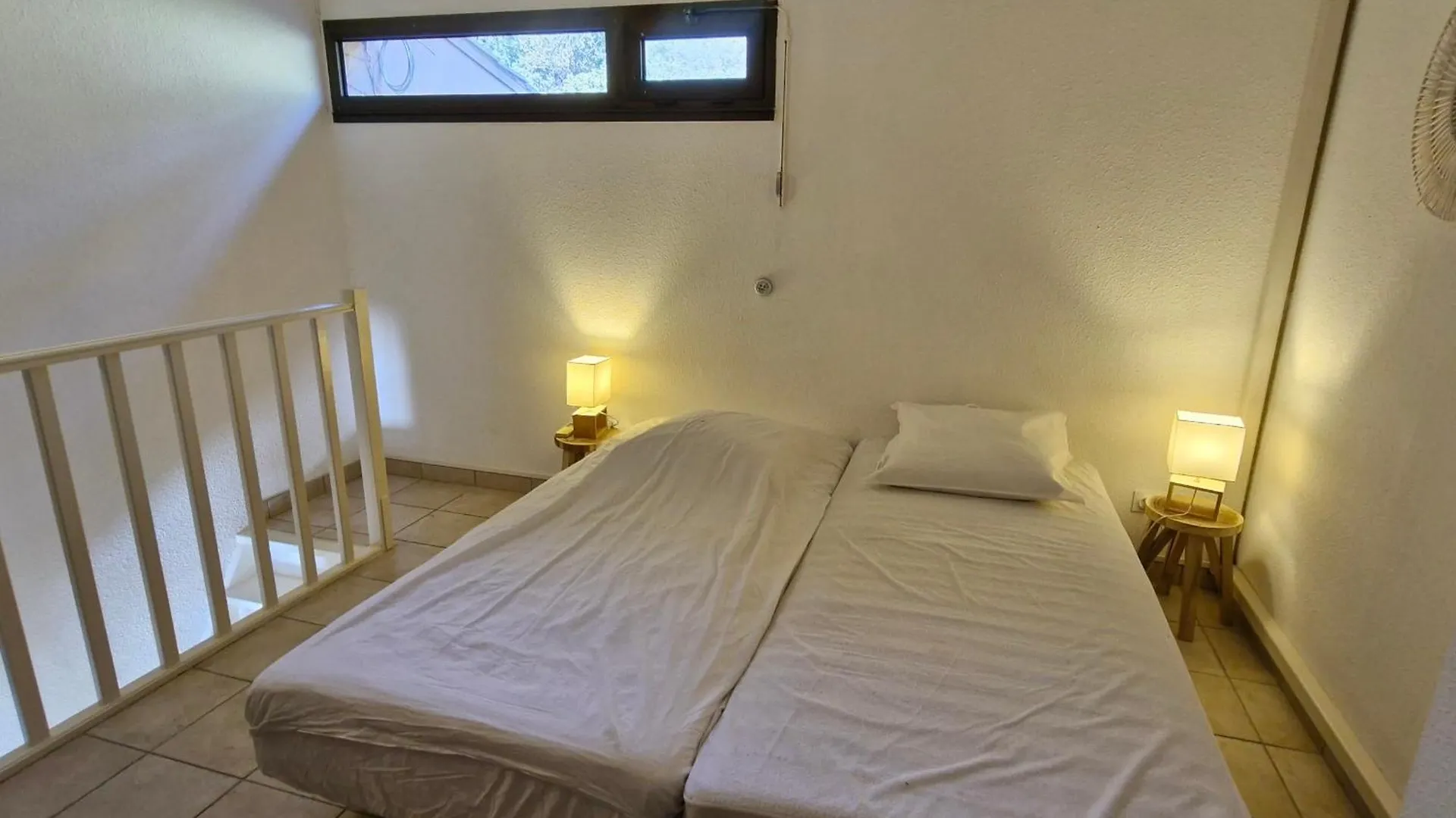 Appartement 4 Pieces Climatise, Piscine, Acces Plage, 6 Pers, Saint-Maxime - Fr-1-780-25 Sainte-Maxime Apartment
