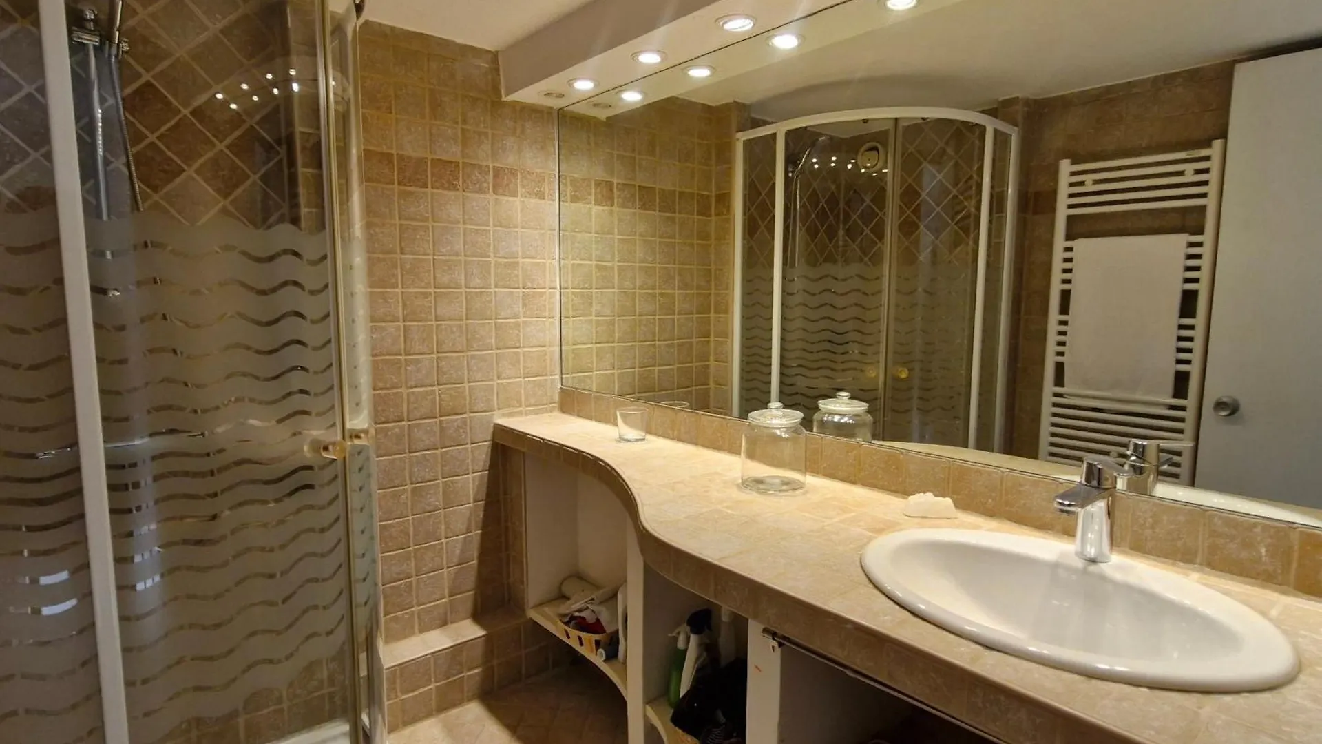 Appartement 4 Pieces Climatise, Piscine, Acces Plage, 6 Pers, Saint-Maxime - Fr-1-780-25 Sainte-Maxime Apartment